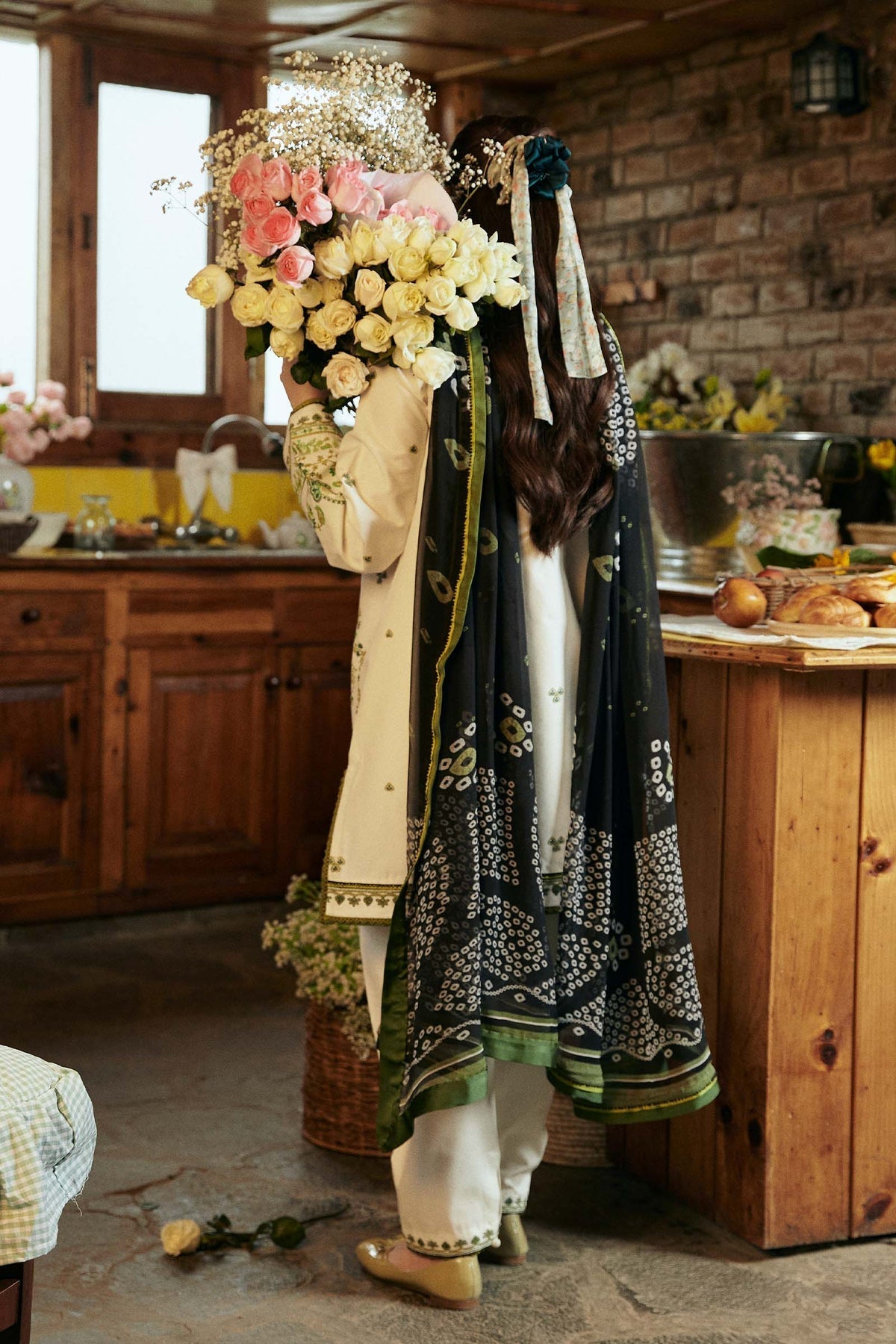 Zara Shahjahan - 3PC EMBROIDERED LAWN SHIRT AND LAWN DUPPATA WITH TROUSER