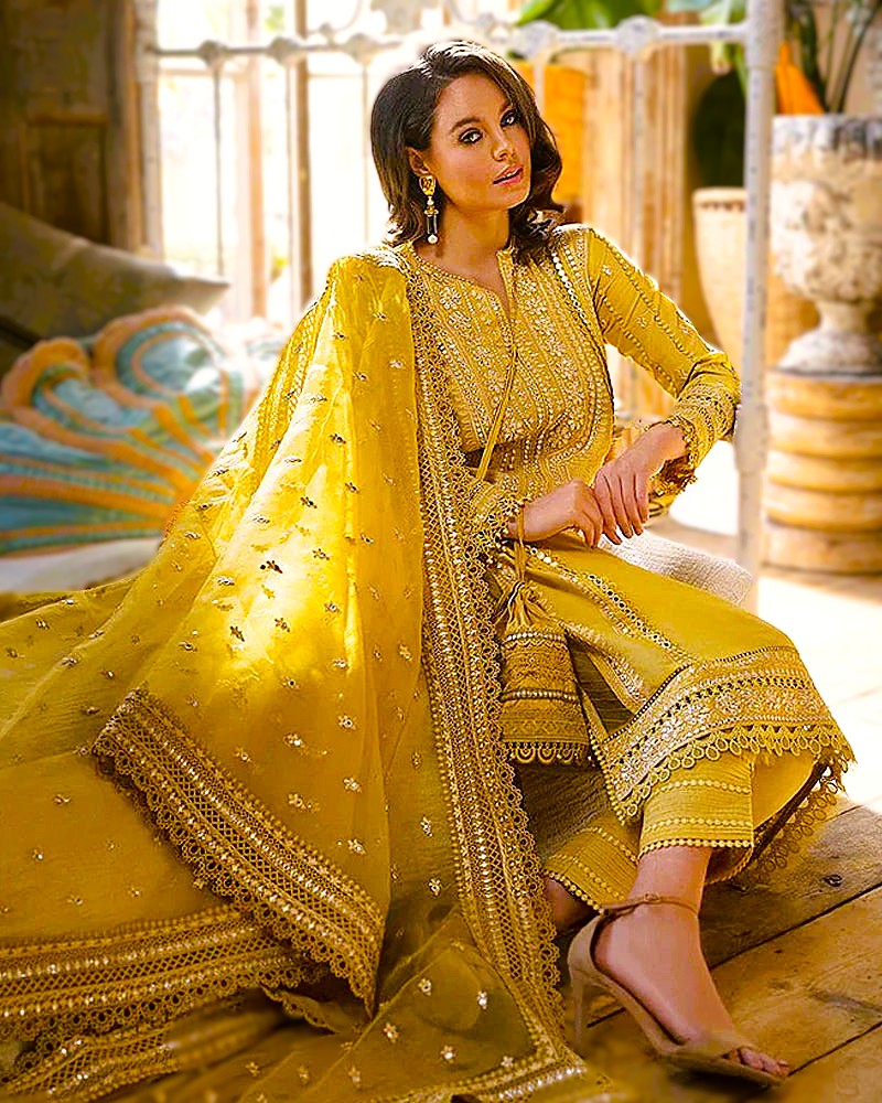 Linen 3PC Embroidered Suit with Organza Dupatta-583
