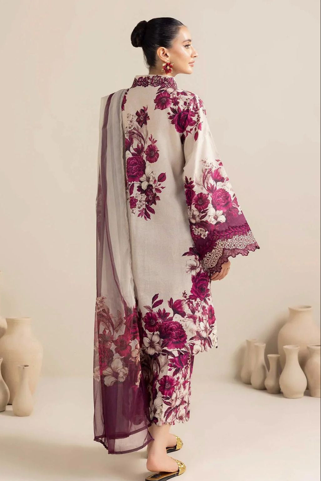 Elegant Embroidered 3-Piece Lawn Suit