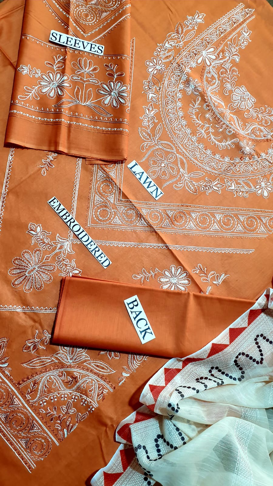 3pcs Lawn Embroidered