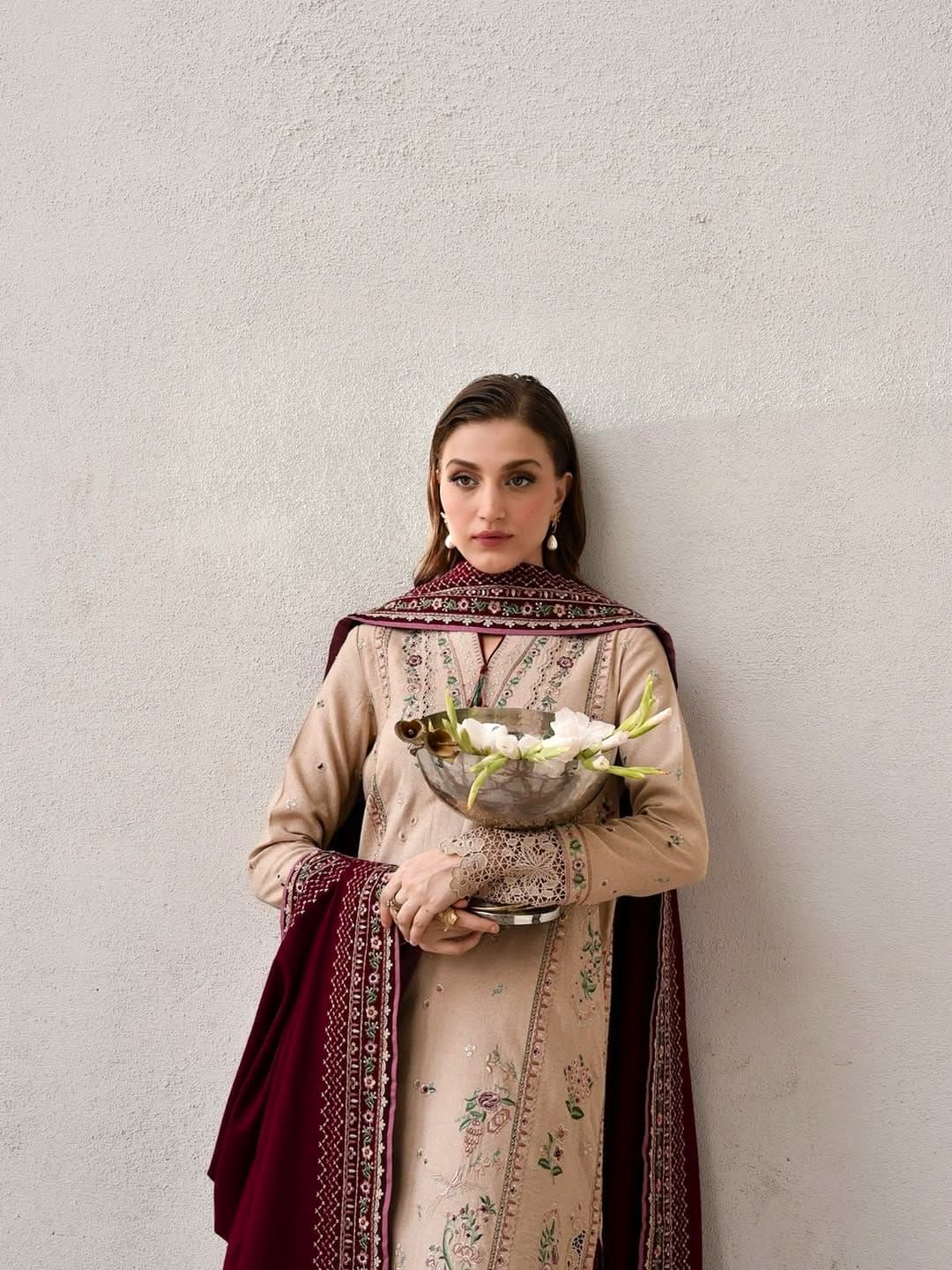 IZEL DHANAK EMBROIDERED 3PC WITH EMBROIDERED DUPATTA-1091