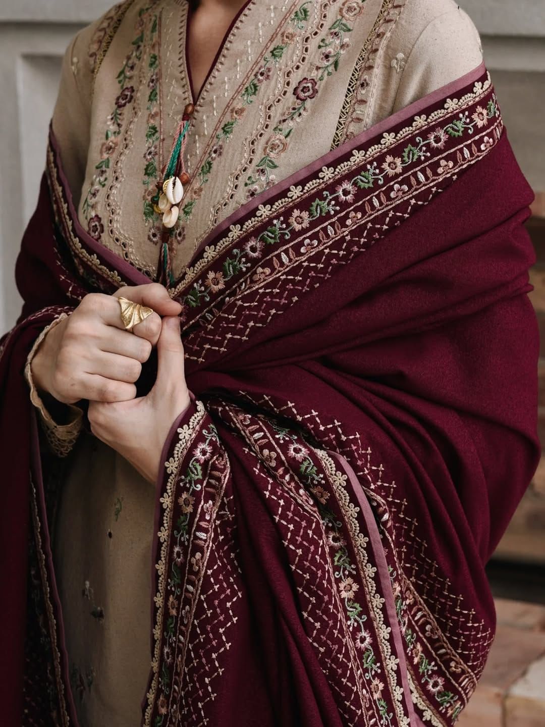 IZEL DHANAK EMBROIDERED 3PC WITH EMBROIDERED DUPATTA-1091